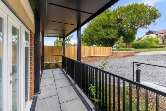 114531_Flat-3-8-Coulsdon-Road-3.jpg