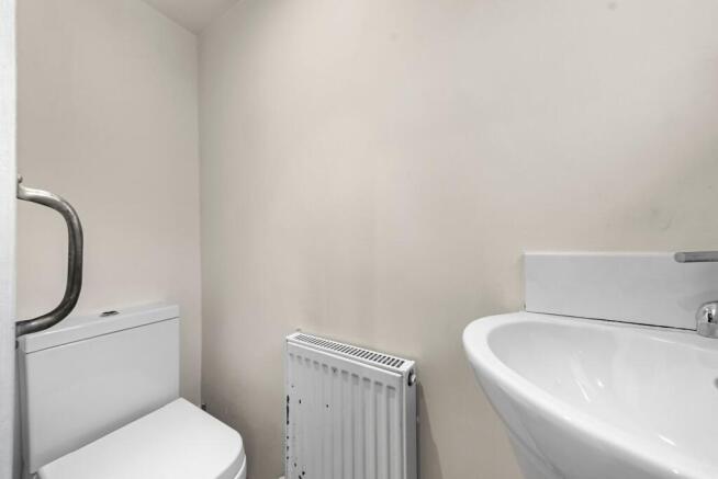 3 bed End of Terrace for sale Image 8