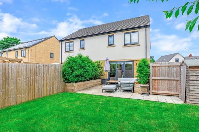 3 bed Semi-Detached for sale Image 5