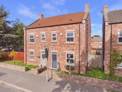 2 Wagoners Close, Sherburn, Malton, YO17 8FA