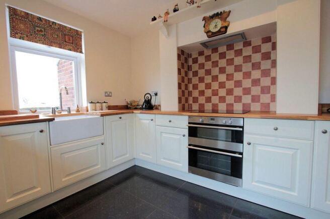 Kitchen 1