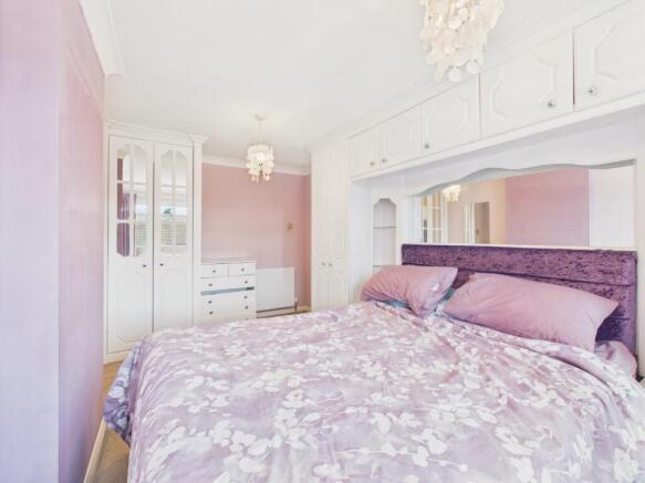 3 bed Semi-Detached for sale Image 11