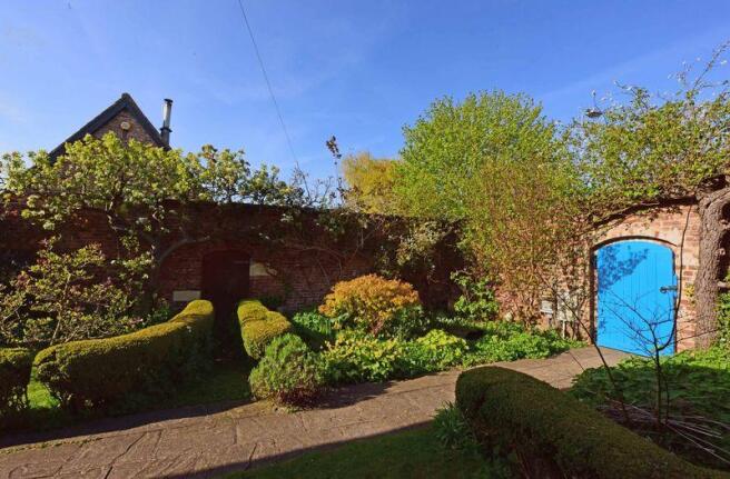 walled garden