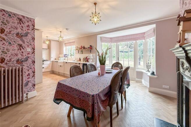 Townsend Drive, St. Albans, Hertfordshire, AL3 photo 4