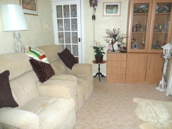 Bed 3/T.V. room