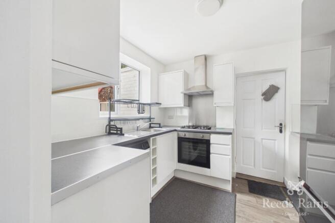 3 bed Semi-Detached for sale Image 10
