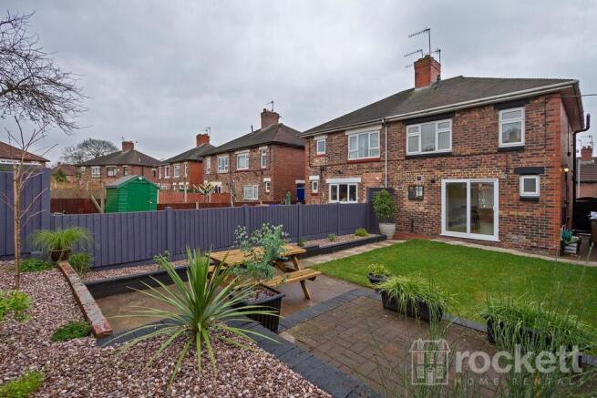 16WoodlandsRd_gwi_5302EW.jpg