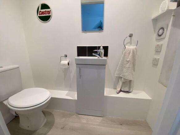 Guest Cloakroom