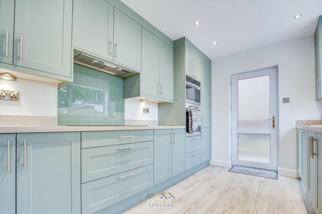 Kitchen 1,3