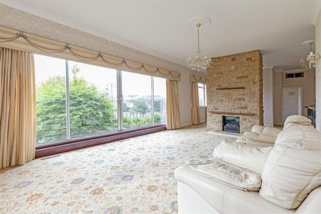 Reception Room-4.jpg