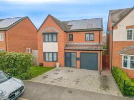 6, Chetwynd Drive, Atherstone CV9 2FF