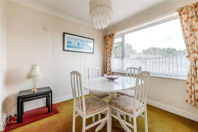 3 bed Semi-Detached for sale Image 4