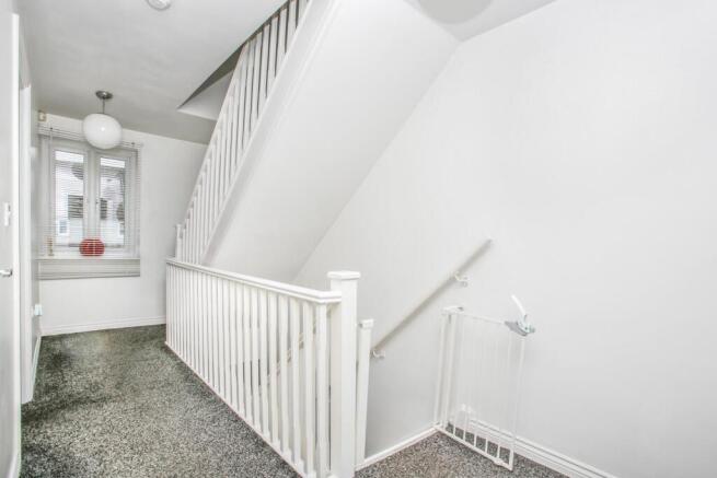 4 bed Semi-Detached for sale Image 12