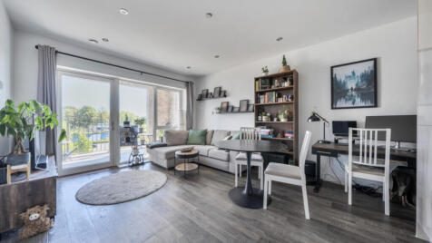 Bragg Close, Cambridge, CB5 8ES