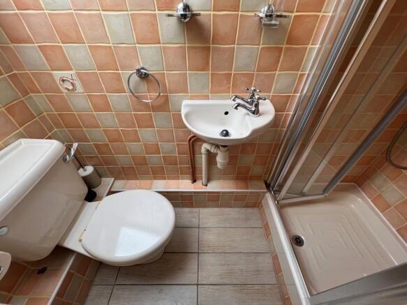 En Suite Shower Room