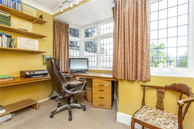 Study/ Bedroom 5