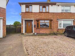 11, Hollydene Crescent, Leicester LE9 7LP