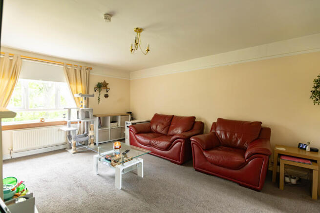 3/3 Christian Grove, Edinburgh, EH15 3AP photo 4