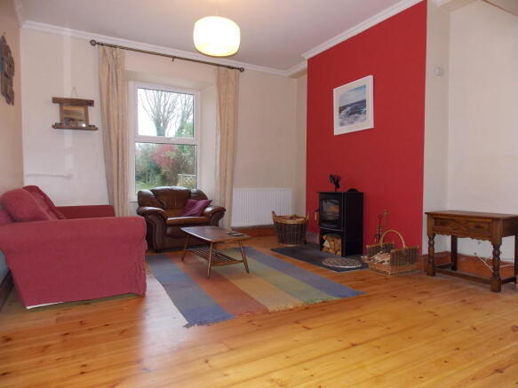 LOUNGE AREA