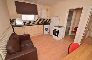 First Floor Flat, 108b, St Marys Road, Southampton SO14 0AN