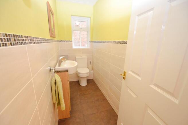 GF WC