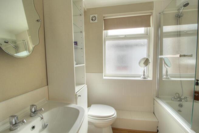 Exeter - Bathroom