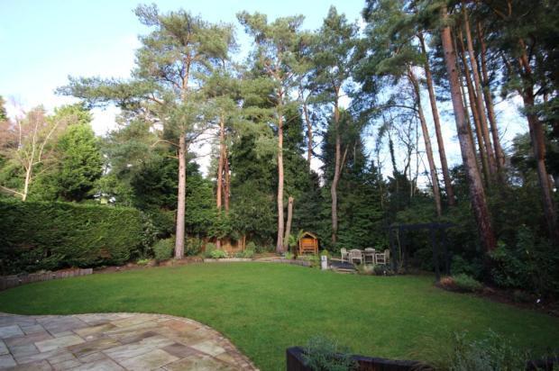 Garden Right