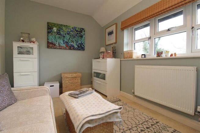 Bedroom 3.jpg