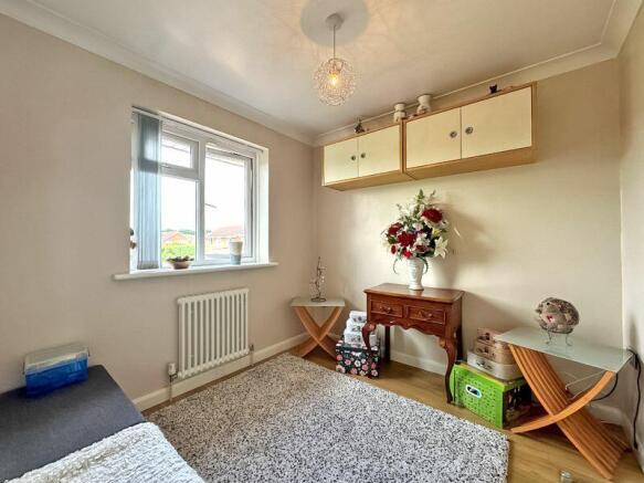 BEDROOM 4 
