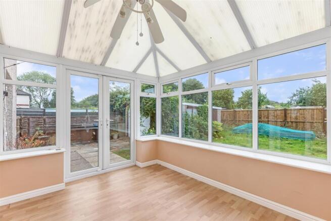 3 bed Semi-Detached for sale Image 7