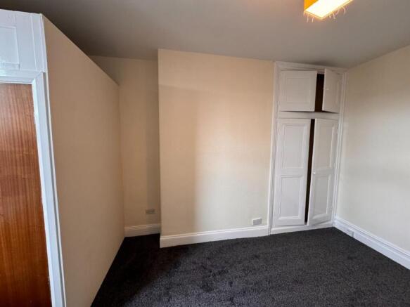 1 bed Flat to rent Image 5
