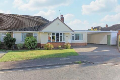 Chestnut Avenue, Oadby, Leicester