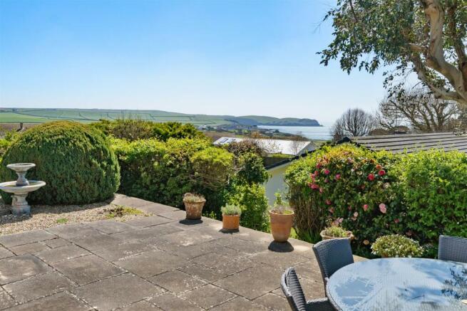 Garden & View