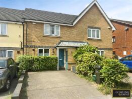 67, Station Avenue, Wickford SS11 7AS