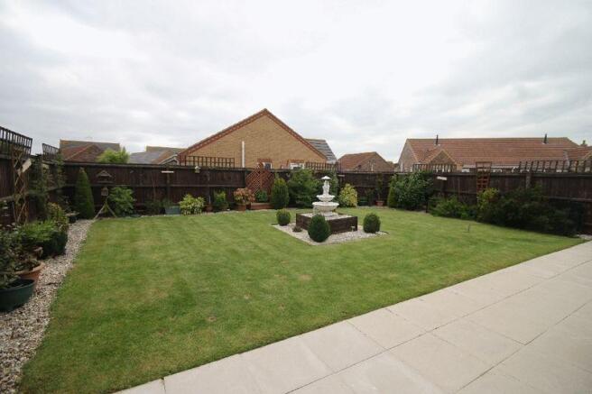 Rear Garden Vi...