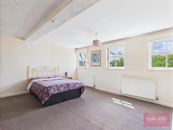 6 bed Terraced for sale Image 10
