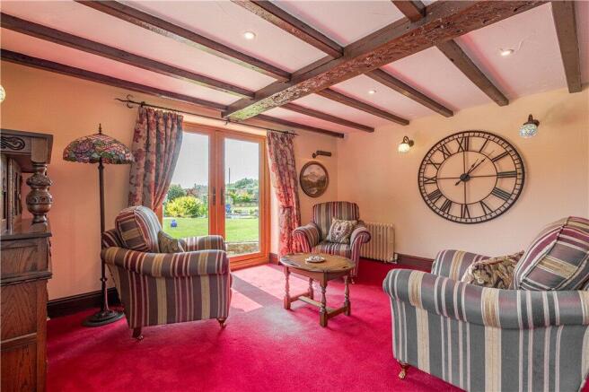 5 bed Barn Conversion for sale Image 11