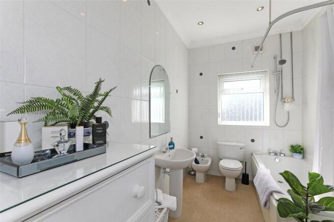2 bed Terraced for sale Image 7