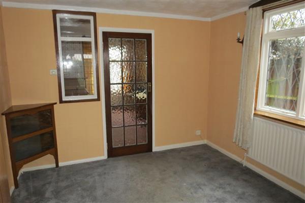 Dining Room: