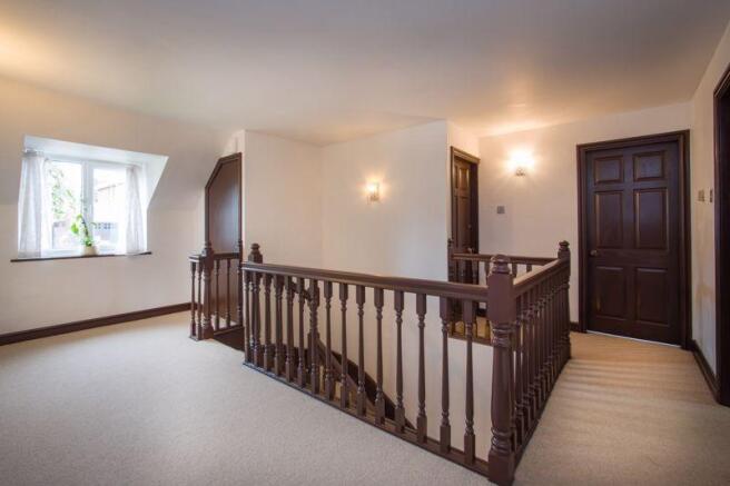 Galleried landing
