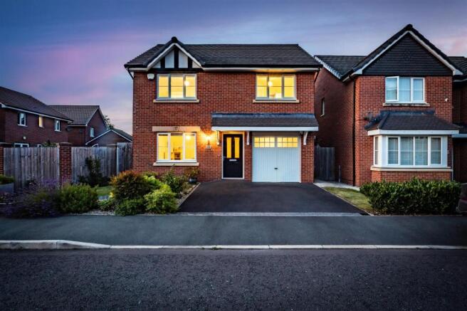 4-bed house on Scarfell Crescent, Davenham, CW9, £400,000
