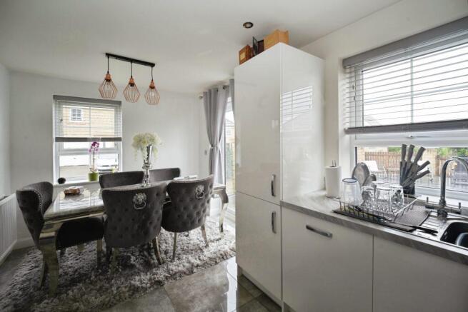 3 bed Detached for sale Image 6