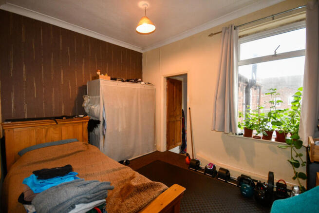 3 bed Terraced for sale Image 4