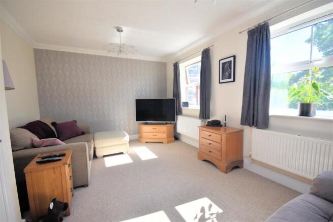 Sitting Room 2.jpg