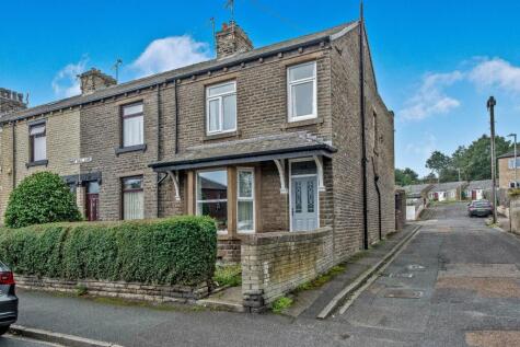 Pyenot Hall Lane, Cleckheaton, West Yorkshire, BD19
