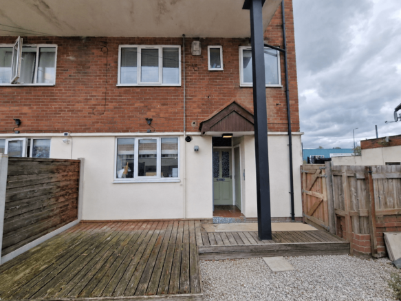 3 Bedroom Duplex Apartment for Rent