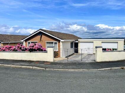 Sharrose Road, Plymouth, Devon, PL9