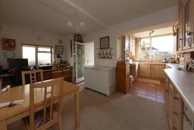 52 Brandreth Rd 0235.JPG