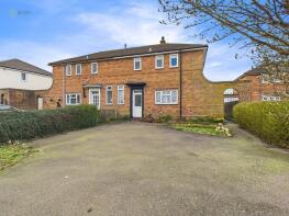18, Buxton Avenue, Fazeley, Tamworth B78 3RP