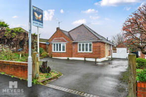 3, Elm Tree Walk, Ferndown BH22 8TX